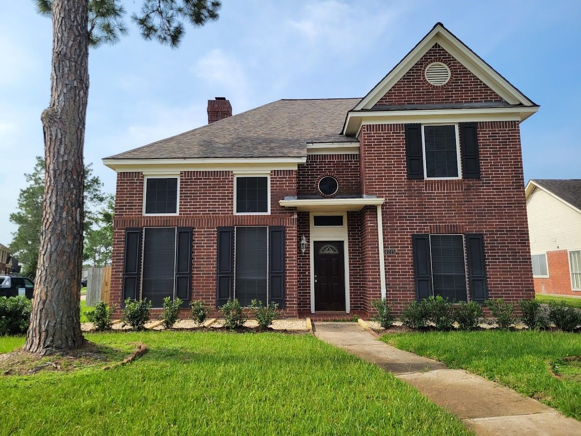 Real estate property located at 4215 Shady Village Ct, Fort Bend, Lexington Point Sec 1, Missouri City, TX, US