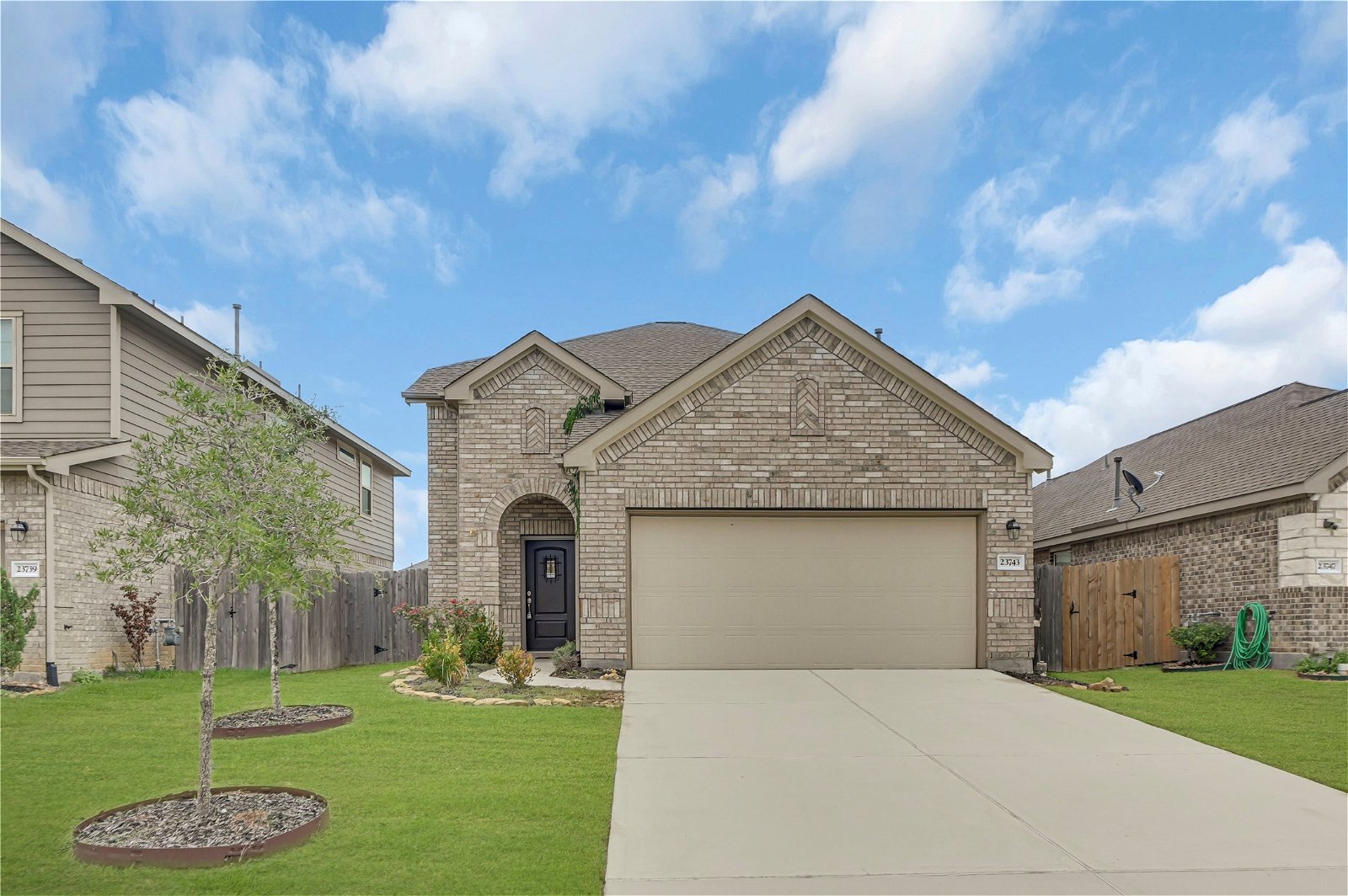 Real estate property located at 23743 Via Maria Dr, Montgomery, New Caney, TX, US
