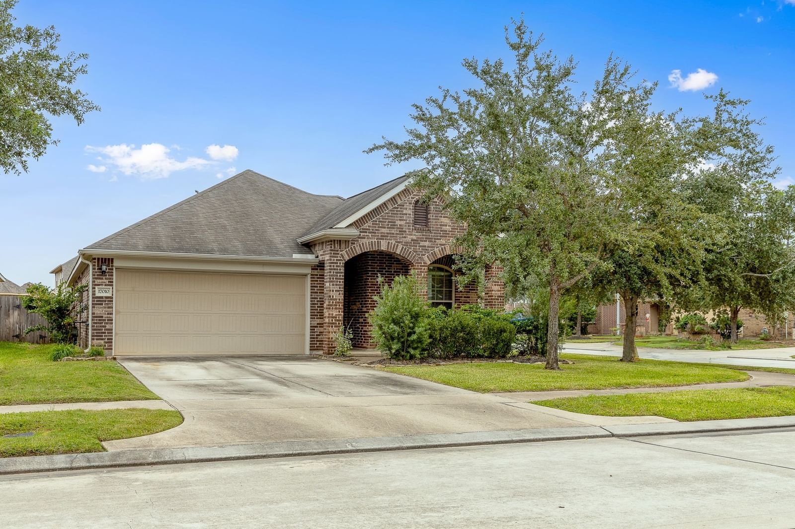 Real estate property located at 17010 Rye Harbor, Harris, Eagle Spgs Sec 46, Humble, TX, US
