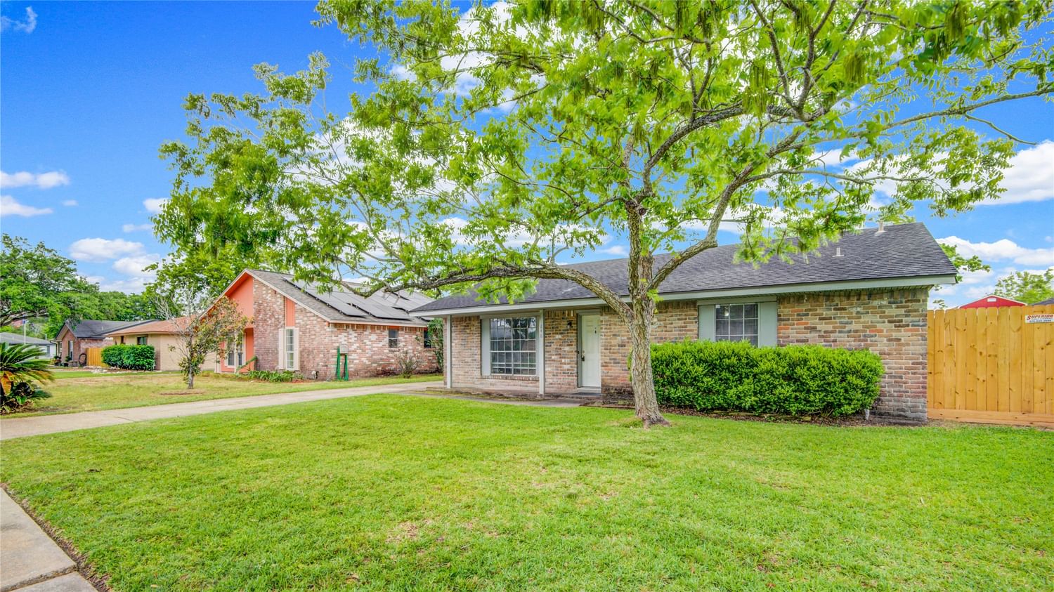 Real estate property located at 248 Bastrop, Brazoria, Country Estates, Angleton, TX, US