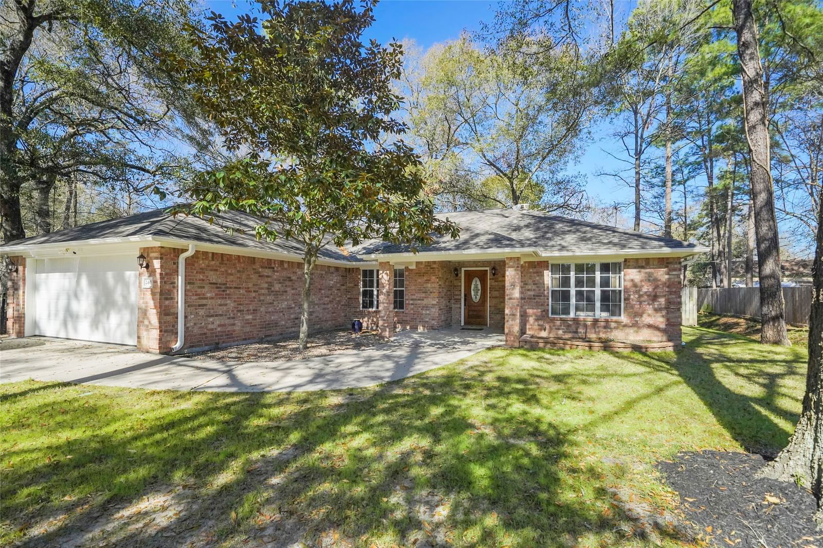 Real estate property located at 2403 Ripplewood, Montgomery, Carriage Hills 01, Conroe, TX, US