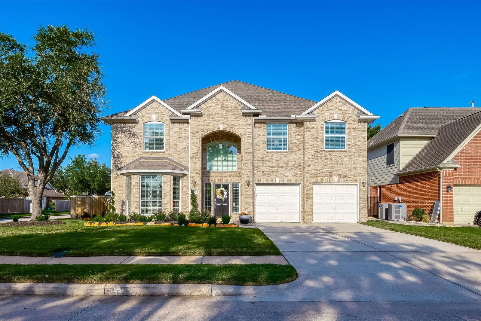 Real estate property located at 5303 Bur Oak, Harris, Baywood Oaks West Sec 04, Pasadena, TX, US