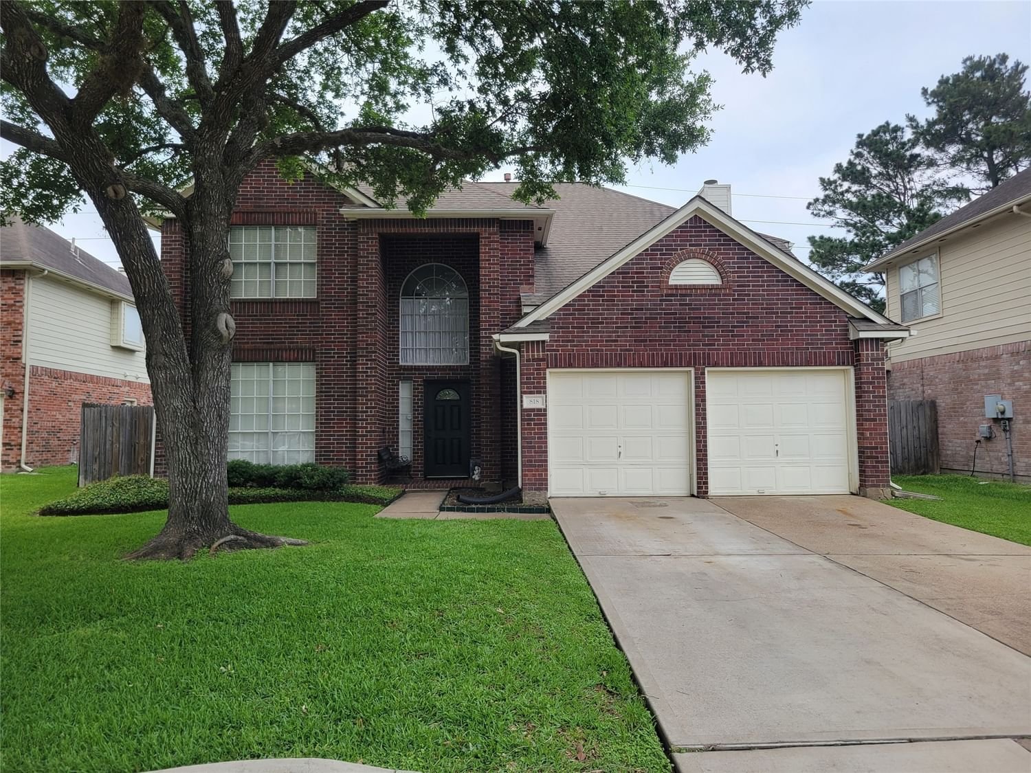 Real estate property located at 818 Wheelhouse, Fort Bend, The Promenade At Stafford Run Sec 3, Stafford, TX, US