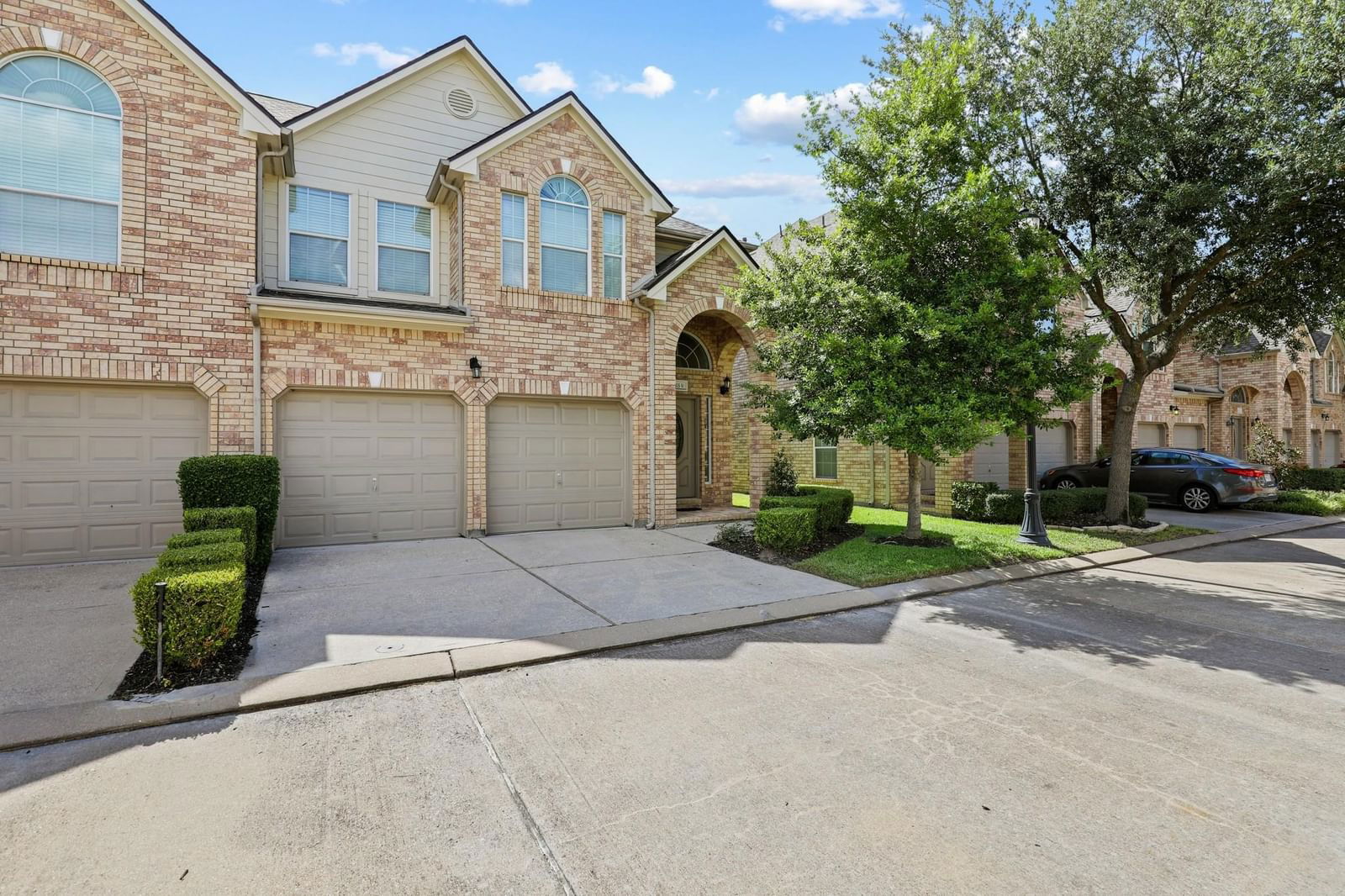 Real estate property located at 6435 Linpar, Harris, Enclave By Texas Casador, Houston, TX, US
