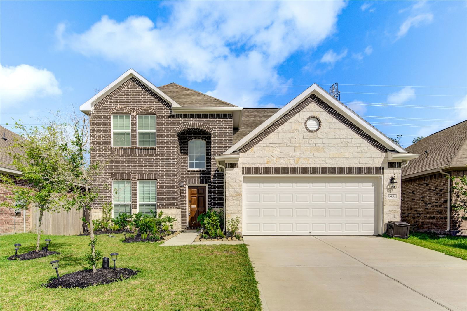 Real estate property located at 8438 Sunset Isles, Harris, Hunters Creek, Baytown, TX, US