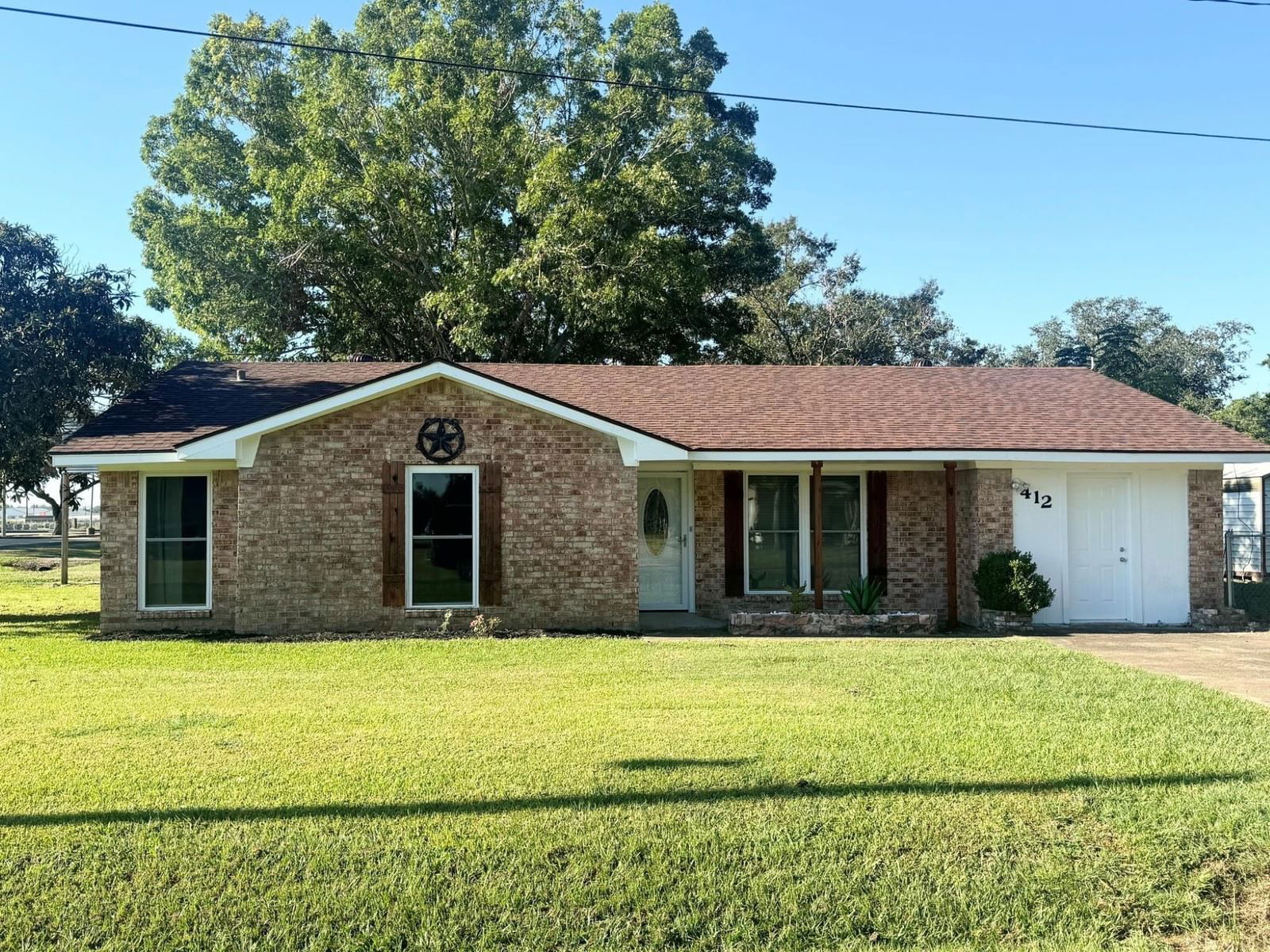 Real estate property located at 412 Elm, Wharton, None, Hungerford, TX, US