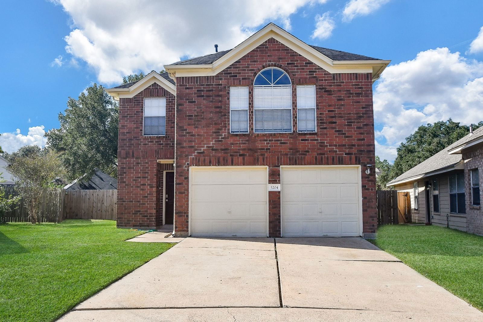 Real estate property located at 5204 Rockwood, Fort Bend, Greenwood Sec 3, Rosenberg, TX, US