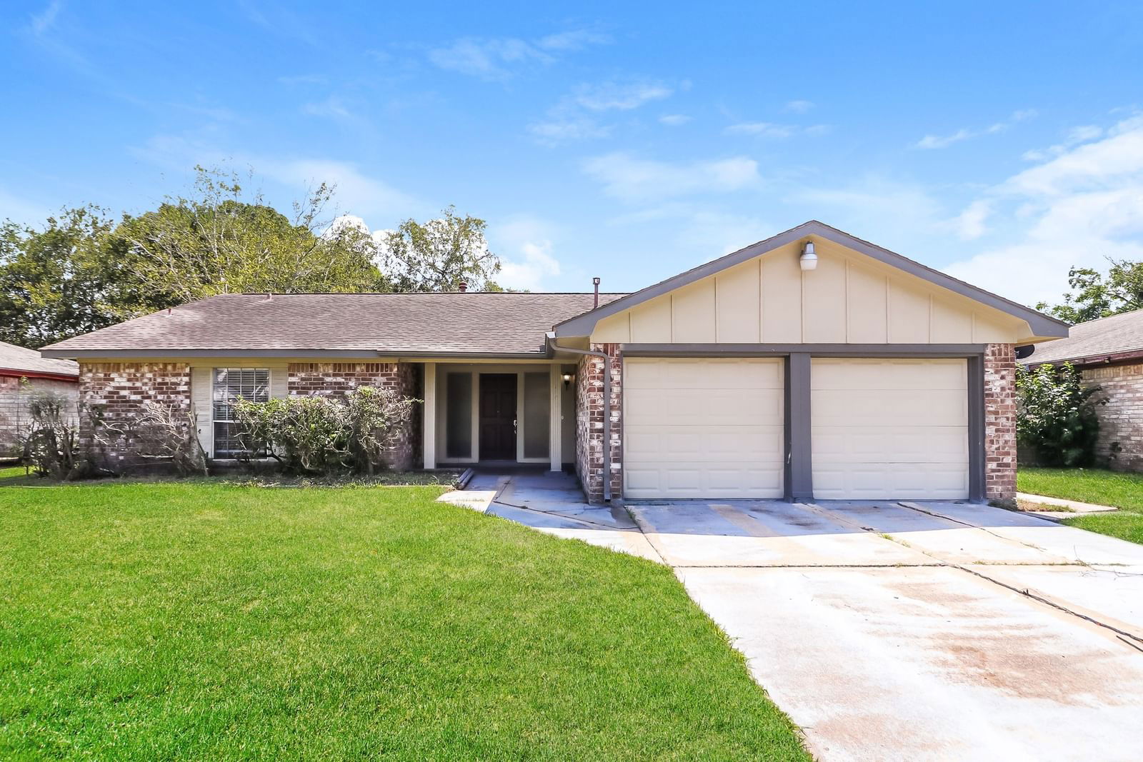 Real estate property located at 6907 Castleview, Fort Bend, Briargate Sec 1, Houston, TX, US