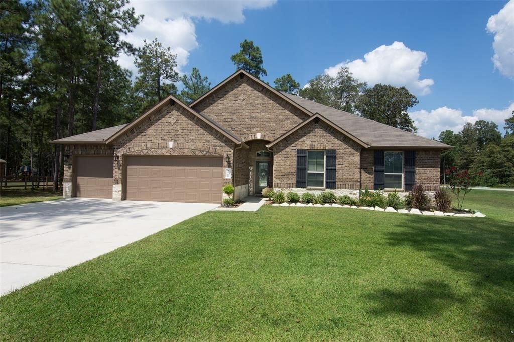 Real estate property located at 9110 Sierra Del Carmen, Montgomery, Deer Trail Two 03, Conroe, TX, US