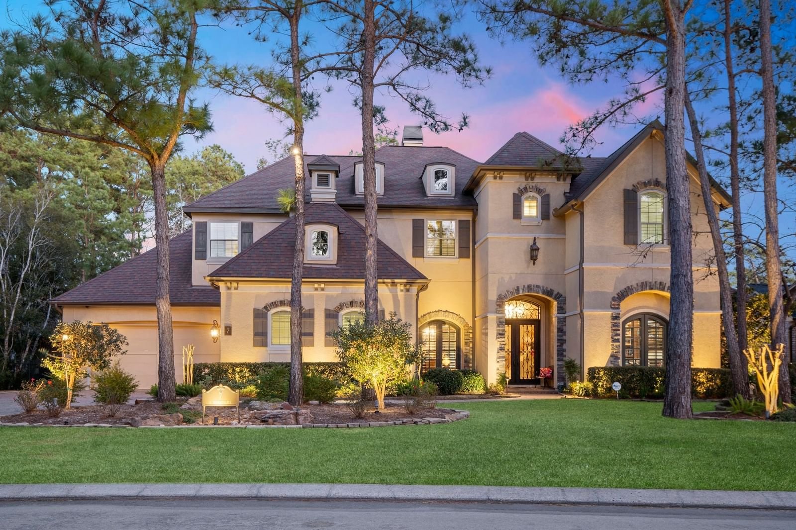 Real estate property located at 7 Knightsgate, Montgomery, Wdlnds Village Sterling Ridge, The Woodlands, TX, US