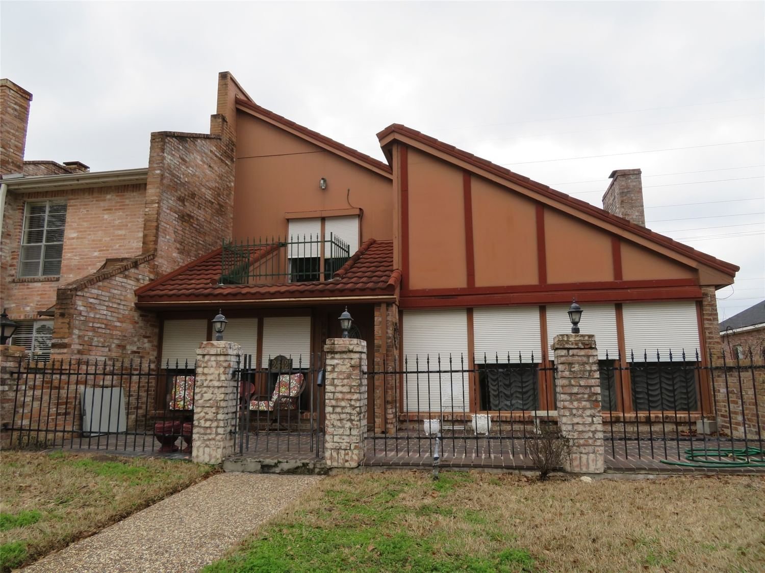 Real estate property located at 2442 Country Club, Harris, Green Tee Terrace T/H, Pearland, TX, US