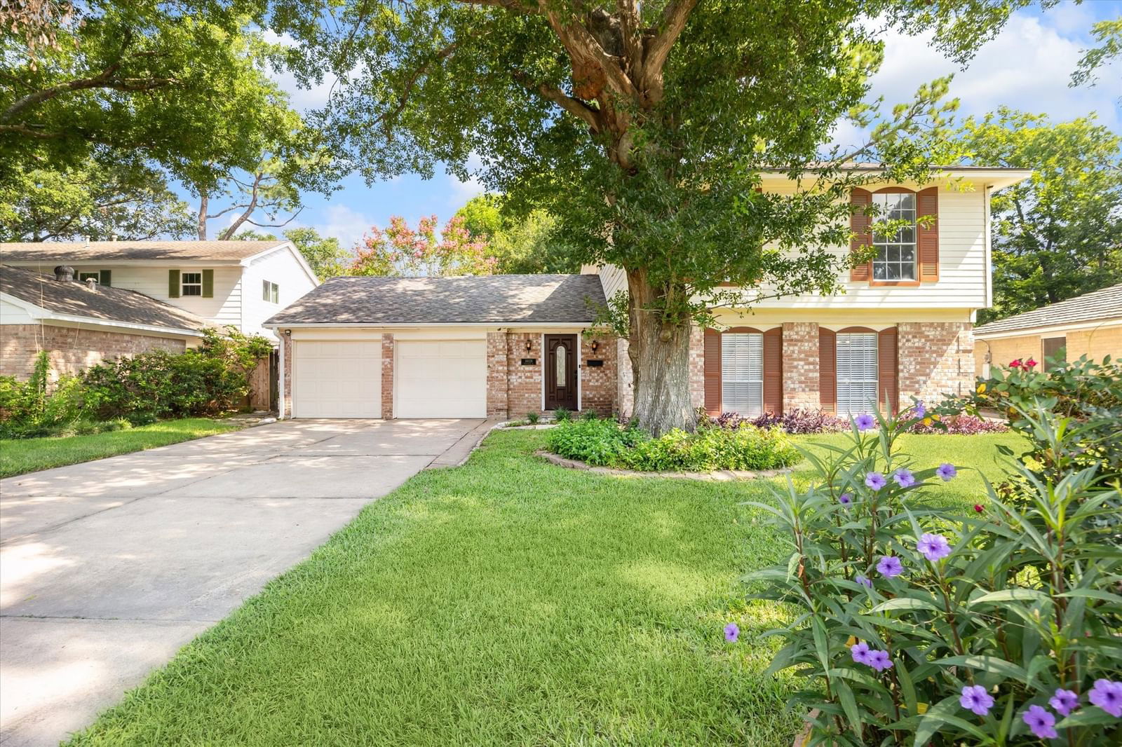 Real estate property located at 14026 Kingsride, Harris, Nottingham West, Houston, TX, US