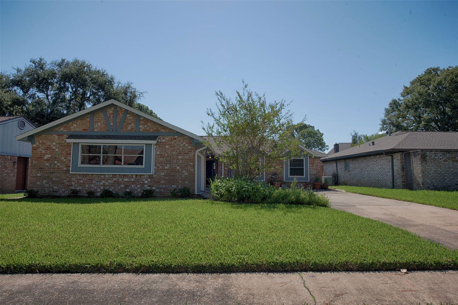 Real estate property located at 15722 Brookford, Harris, Middlebrook, Houston, TX, US