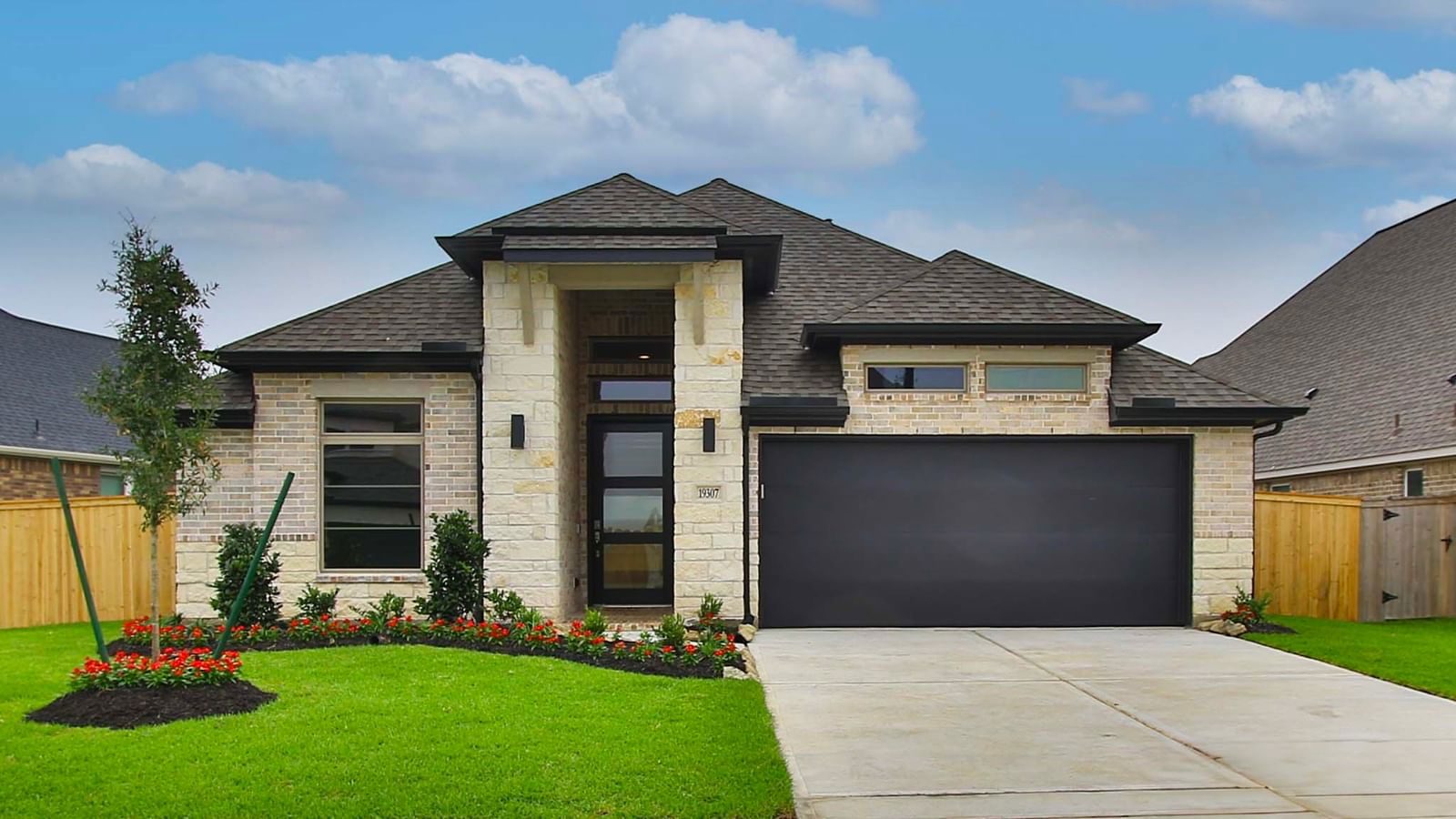 Real estate property located at 19307 Stagecoach Breeze, Harris, Amira, Tomball, TX, US