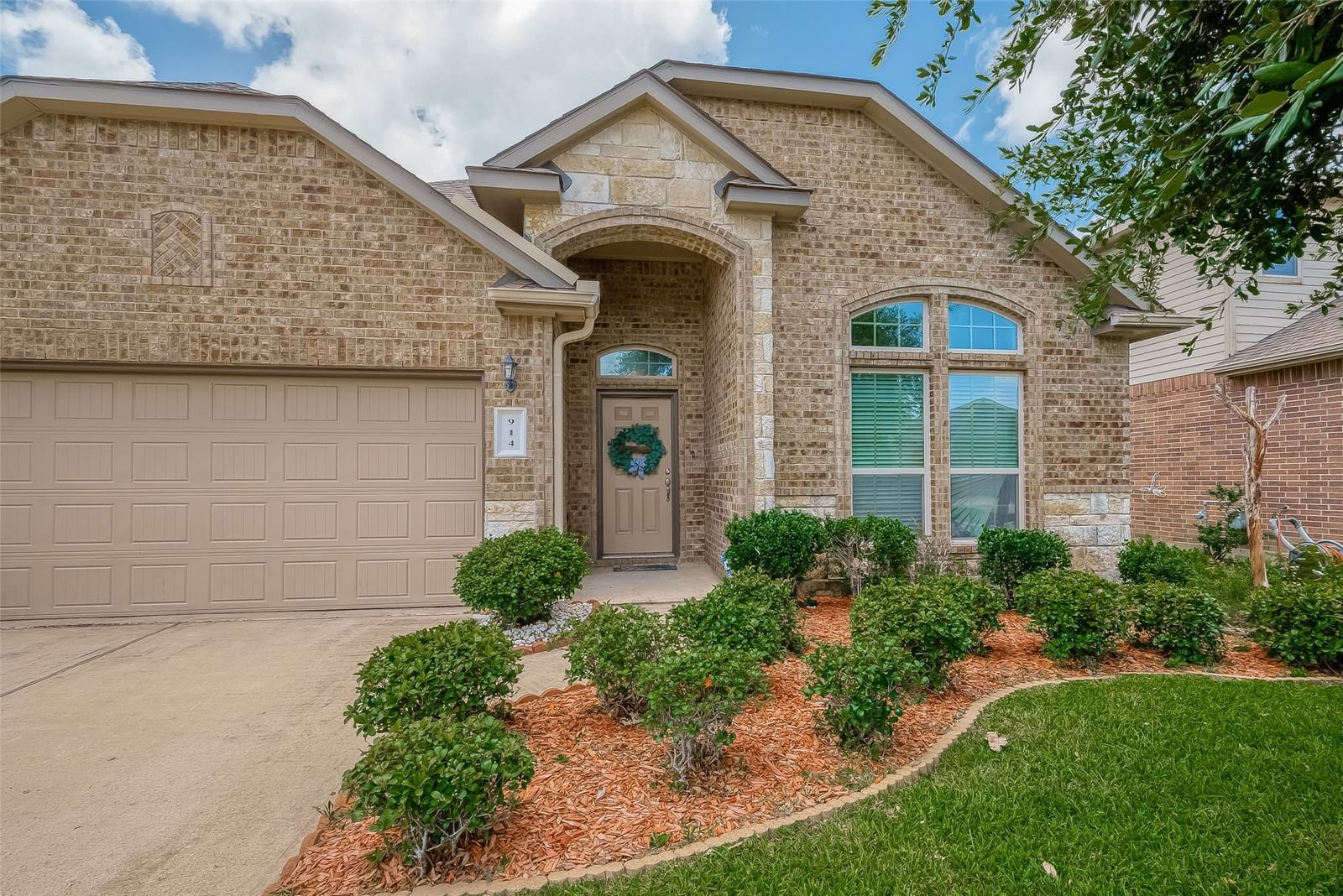 Real estate property located at 914 Fairway, Harris, Lakes/Fairmont Greens, La Porte, TX, US