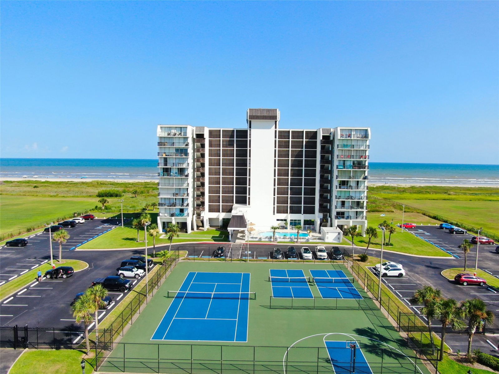 Real estate property located at 415 East Beach #707, Galveston, Galveston, TX, US