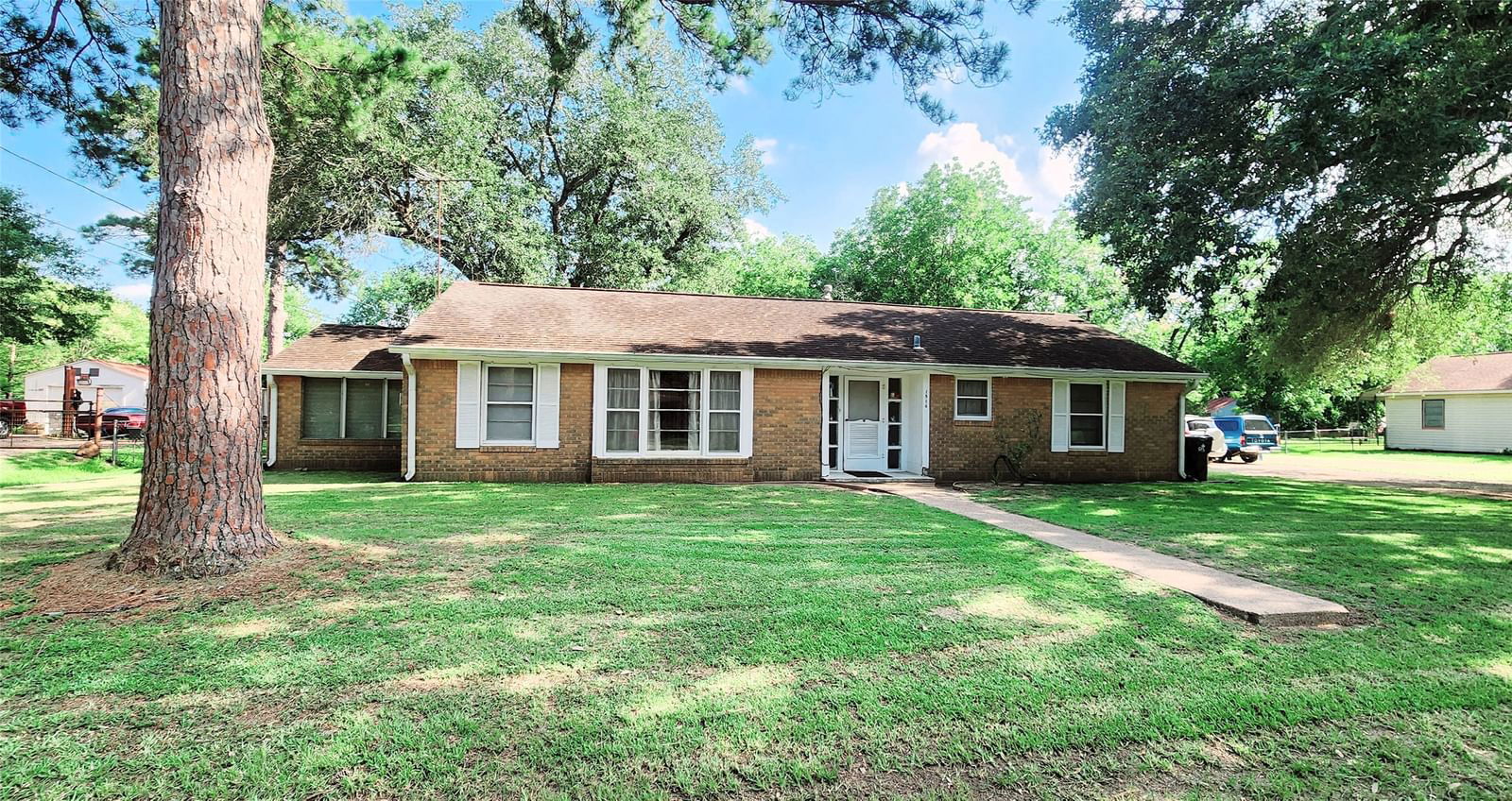 Real estate property located at 1516 Bernie, Fort Bend, Garden Acres, Rosenberg, TX, US