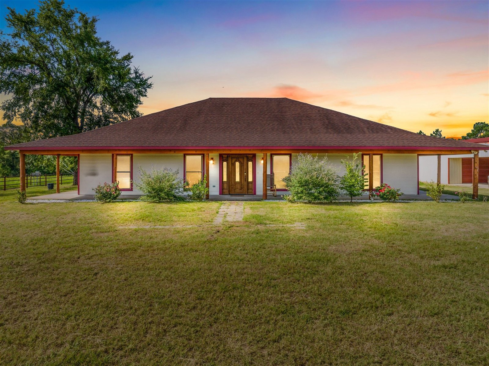 Real estate property located at 2954 County Road 146, Leon, Centerville, TX, US