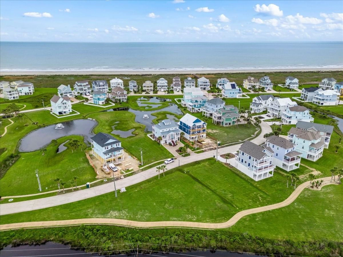 Real estate property located at 25610 Spotted Sandpiper, Galveston, Pointe West Sec 1 2005, Galveston, TX, US