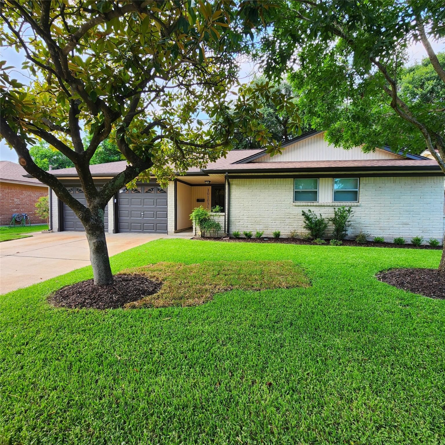 Real estate property located at 10103 Carlow, Harris, Fairmont Park West Sec 01, La Porte, TX, US