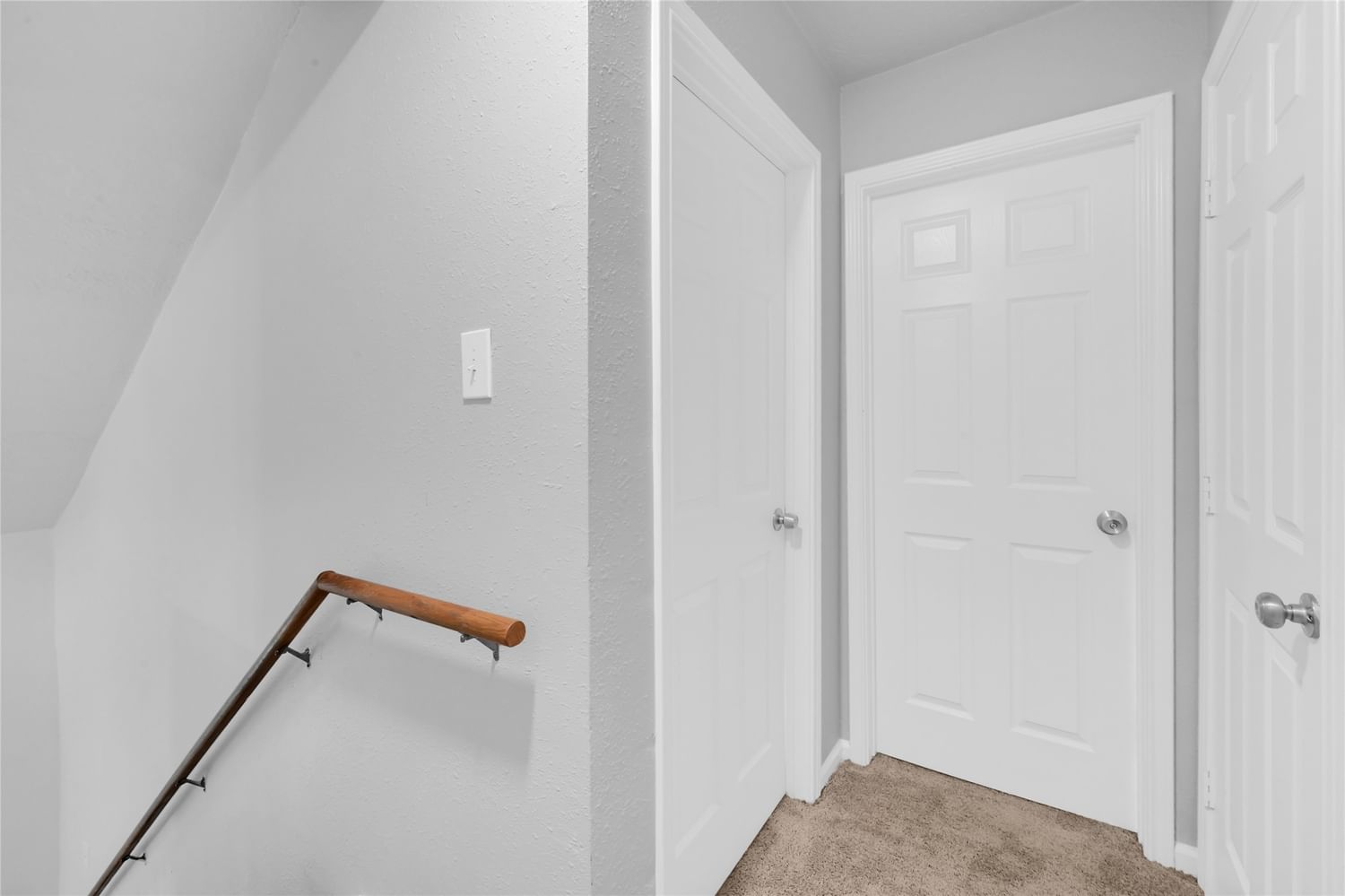 Real estate property located at 102 Lobit, Harris, La Porte, TX, US