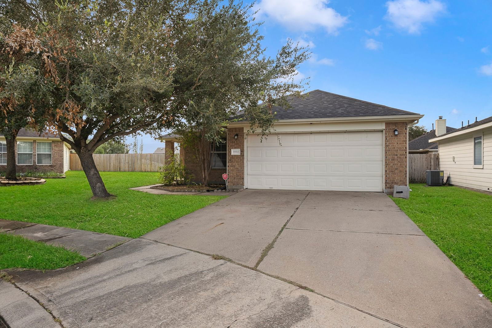 Real estate property located at 19311 Otter Trail, Harris, Plantation Lakes, Katy, TX, US