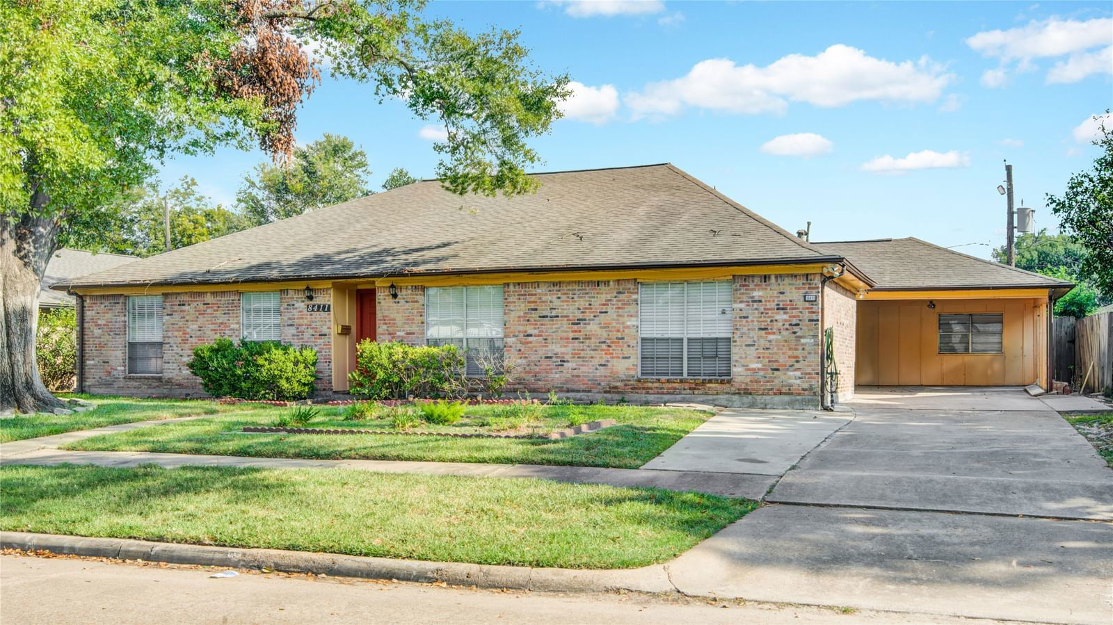 Real estate property located at 8411 Concho, Harris, Sharpstown Country Club Terrac, Houston, TX, US