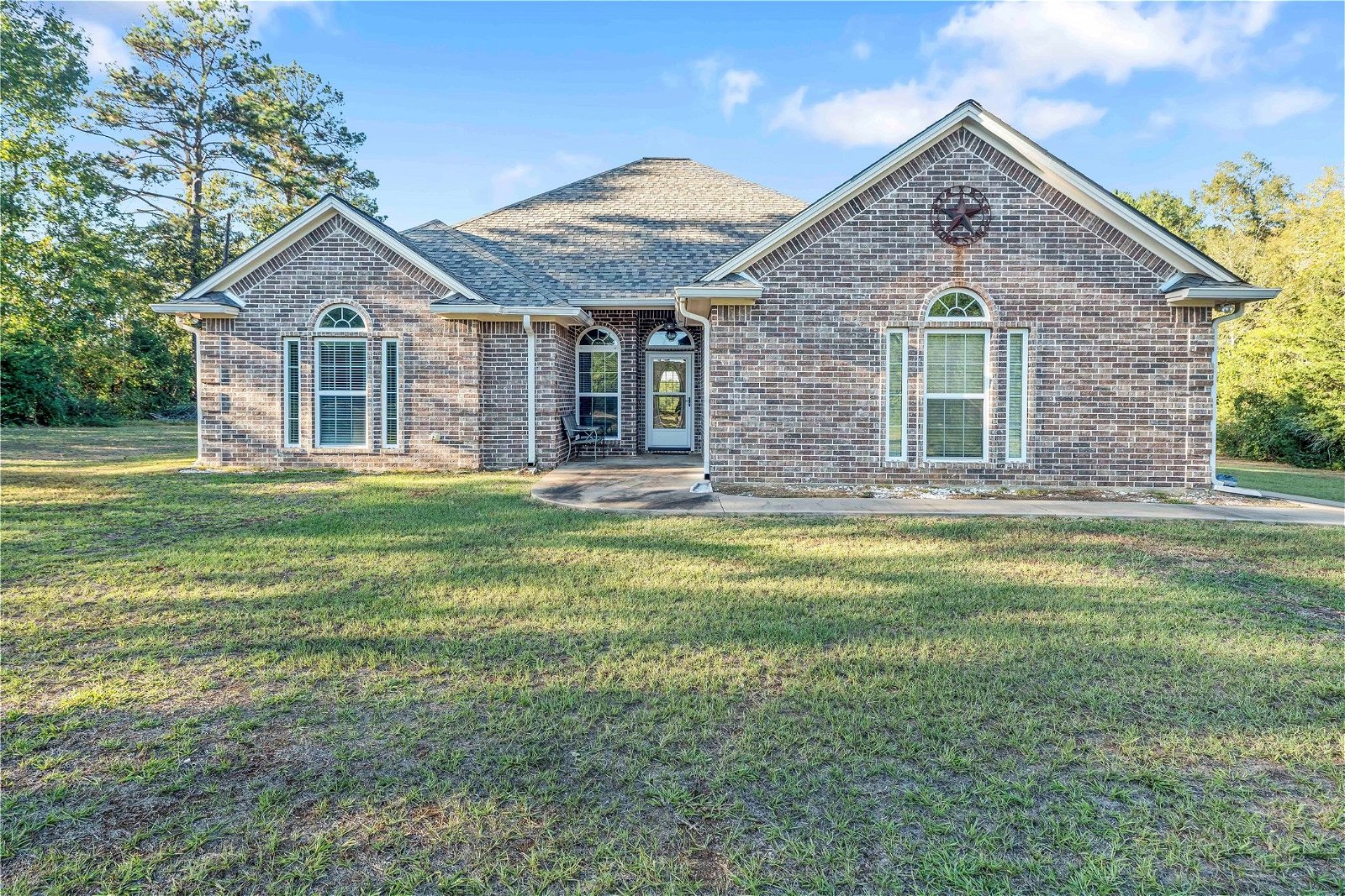 Real estate property located at 933 County Road 388, Nacogdoches, Nacogdoches, TX, US