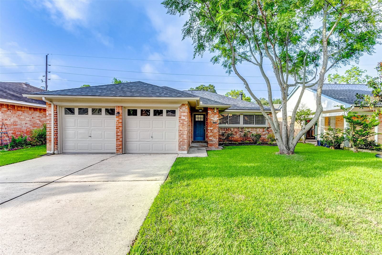 Real estate property located at 16223 Camino Del Sol, Fort Bend, Mission Bend South Sec 3, Houston, TX, US