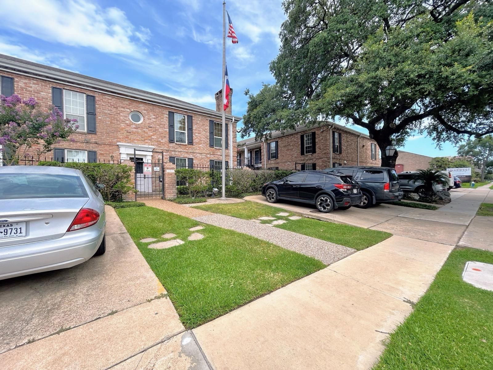 Real estate property located at 6402 Del Monte #74, Harris, Rivington T/H Condo, Houston, TX, US