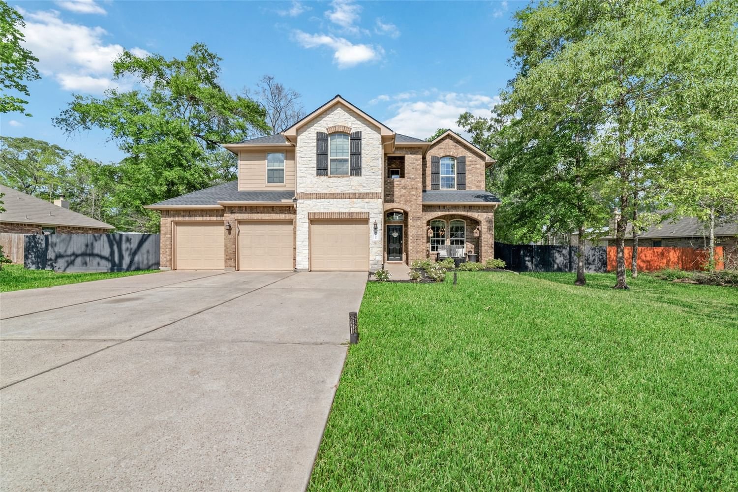 Real estate property located at 9239 Silver Back, Montgomery, Deer Trail Two, Conroe, TX, US