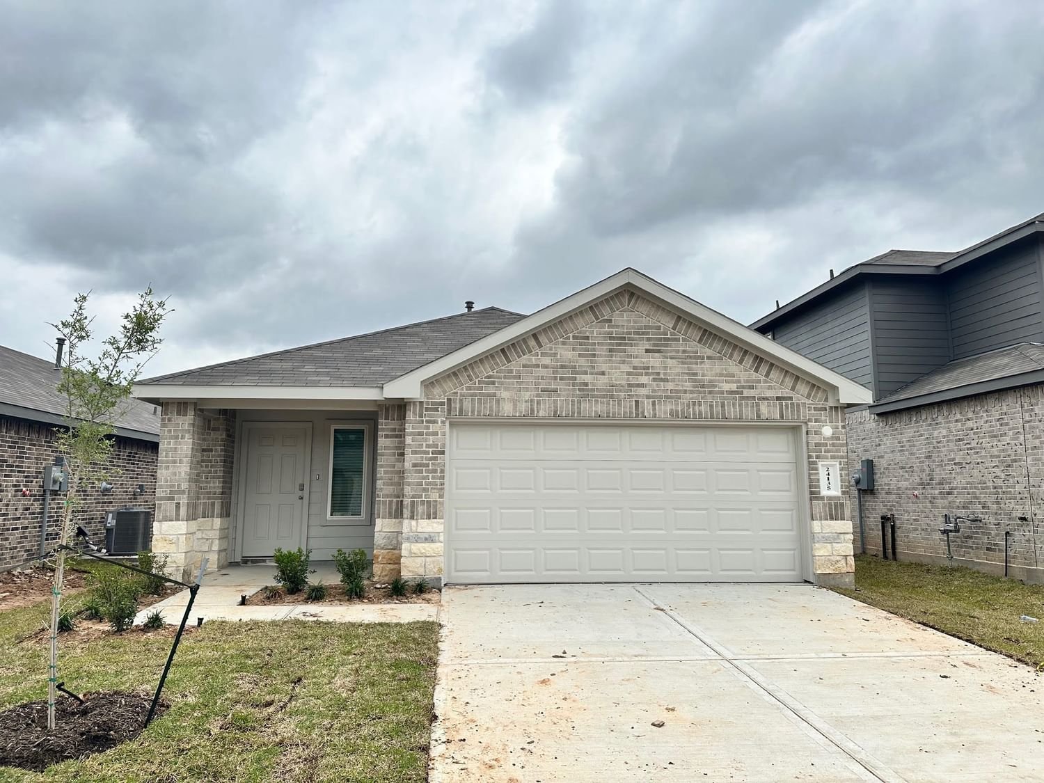 Real estate property located at 24135 Saddlestone Green, Harris, Breckenridge Forest East, Spring, TX, US