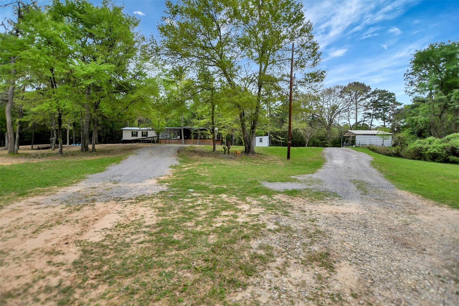 Real estate property located at 5147 Long Shadows, Grimes, W Magnolia Forest Sec 13, Navasota, TX, US