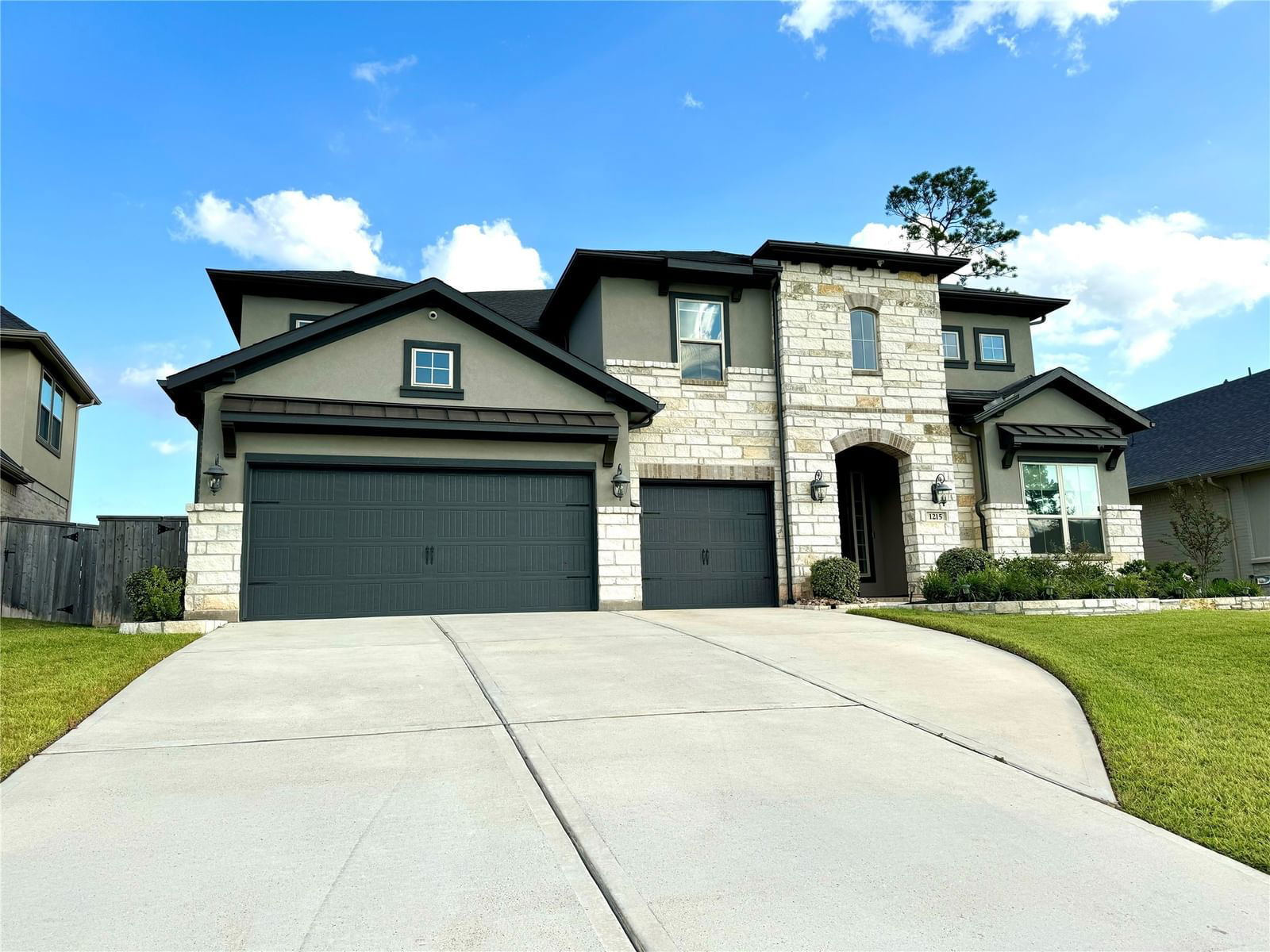 Real estate property located at 1215 Tallow Park, Montgomery, WOODTRACE, Pinehurst, TX, US