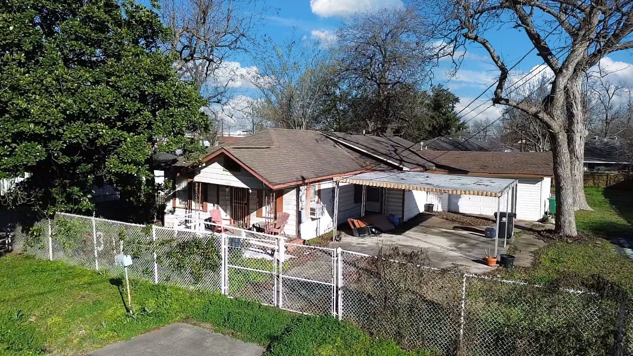 Real estate property located at 3111 Chickering, Harris, Oak Park, Houston, TX, US