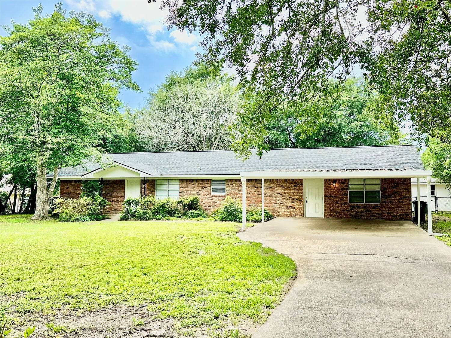 Real estate property located at 203 Birch, Tyler, Riley Sub, Woodville, TX, US