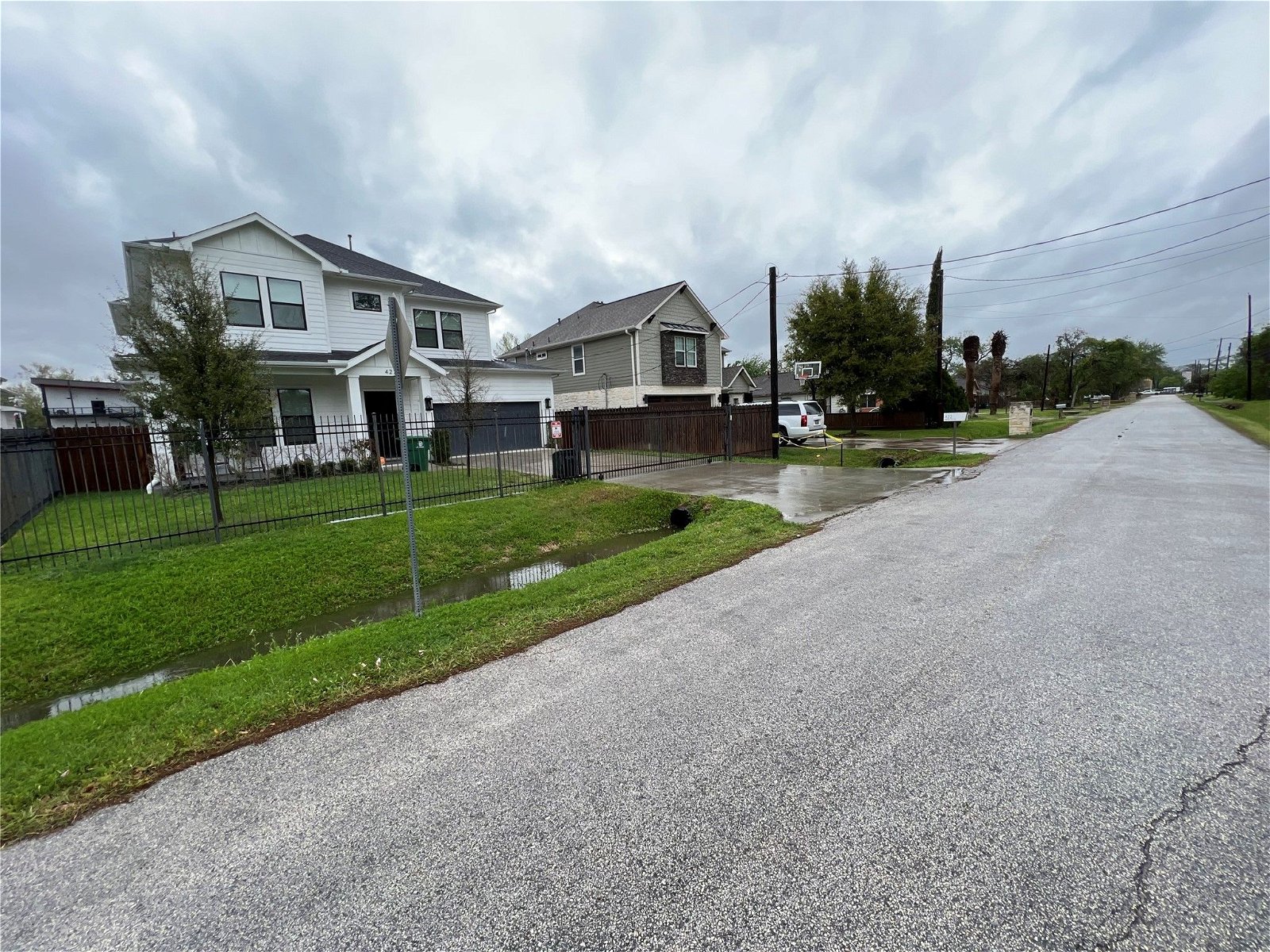 Real estate property located at 5420 Fatima, Harris, Houston, TX, US