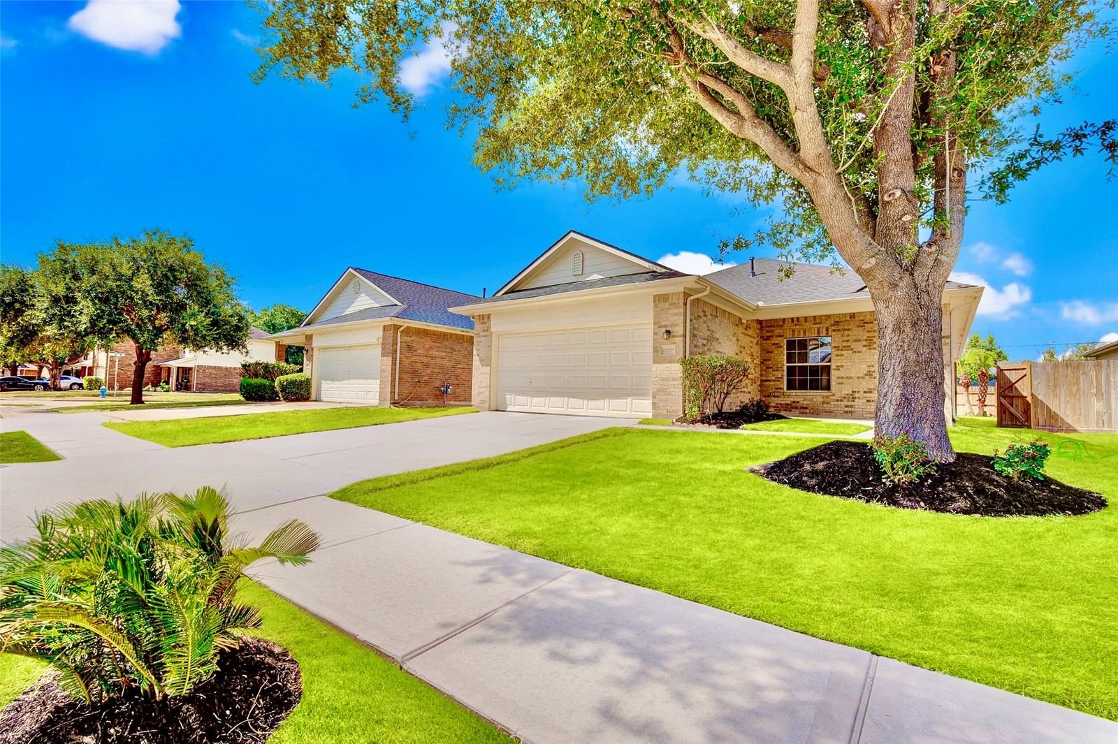 Real estate property located at 6627 Stonecross Creek, Harris, Highland Creek Ranch Sec 4, Katy, TX, US