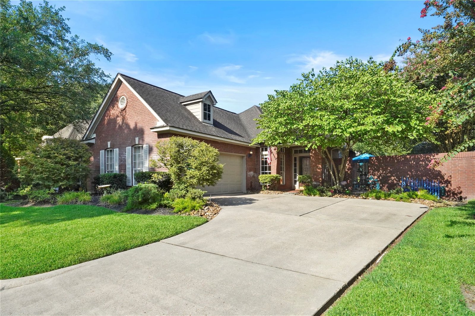 Real estate property located at 4214 Misty Timbers, Harris, Kingwood, TX, US