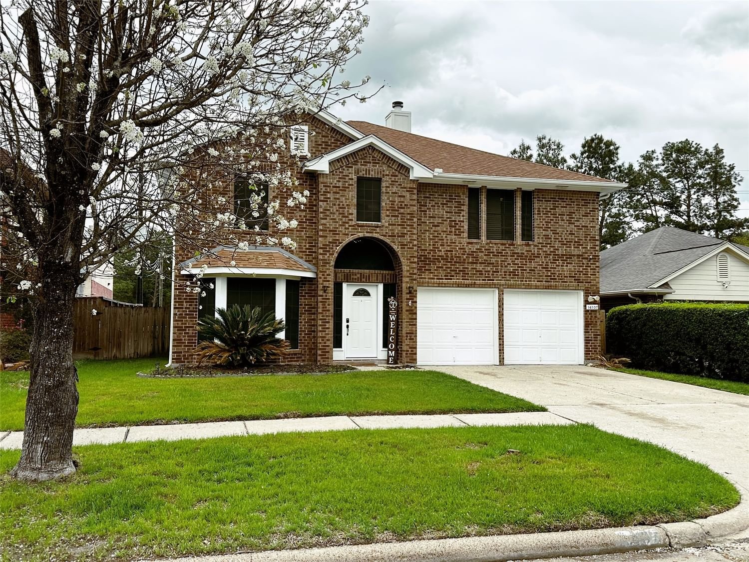 Real estate property located at 16107 Lakestone, Harris, Lakewood Park Sec 02, Tomball, TX, US