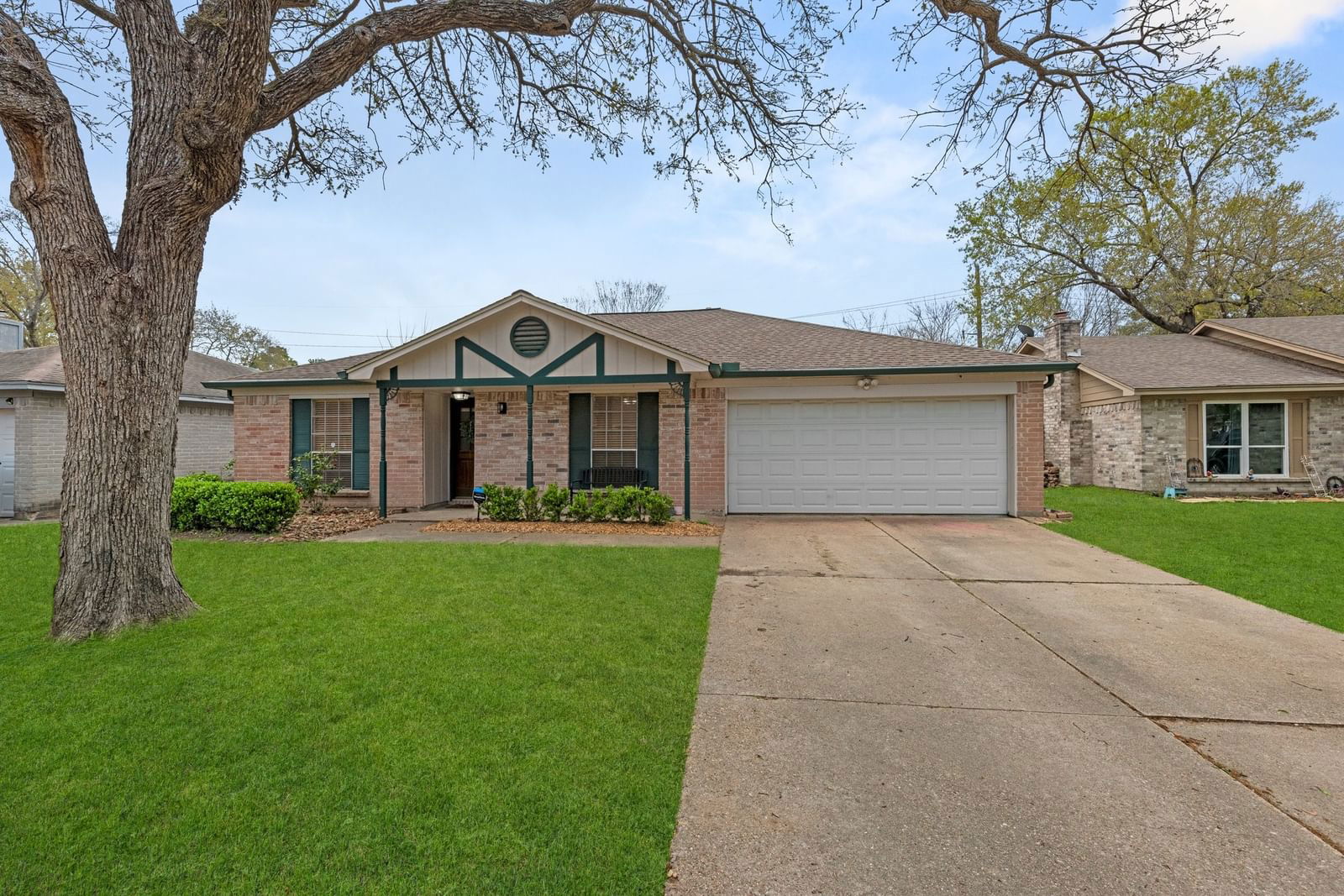 Real estate property located at 16111 Little Cypress, Harris, Cypress Point Sec, Cypress, TX, US