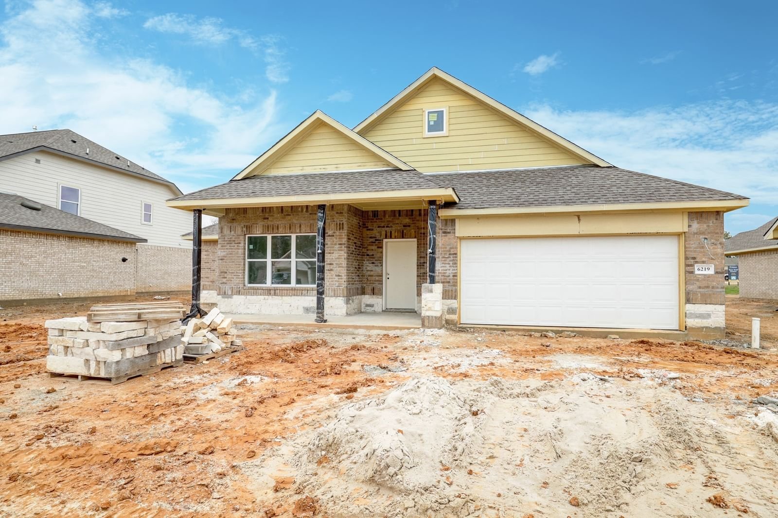 Real estate property located at 6219 Twin Fawns, Montgomery, Deer Trail Estates, Conroe, TX, US