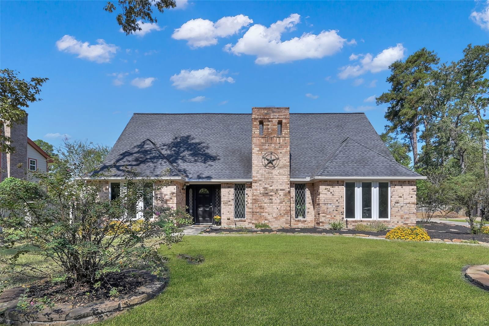 Real estate property located at 559 Roanoke, Montgomery, River Plantation 04, Conroe, TX, US