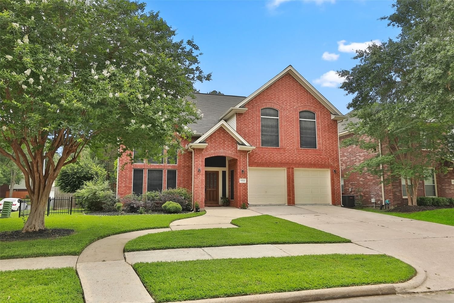 Real estate property located at 15826 Cutten, Harris, Majestic Oaks, Houston, TX, US