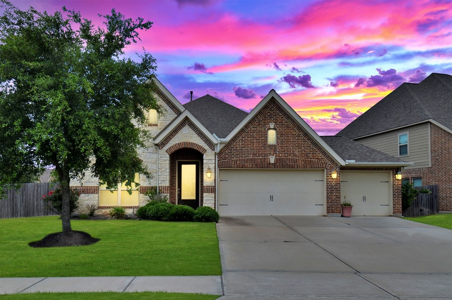 Real estate property located at 1306 Tidewater Bay, Fort Bend, The Reserve at Brazos Town Center, Rosenberg, TX, US