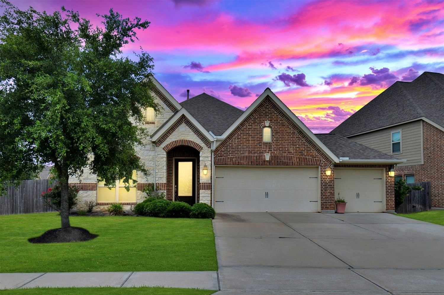 Real estate property located at 1306 Tidewater Bay, Fort Bend, The Reserve at Brazos Town Center, Rosenberg, TX, US