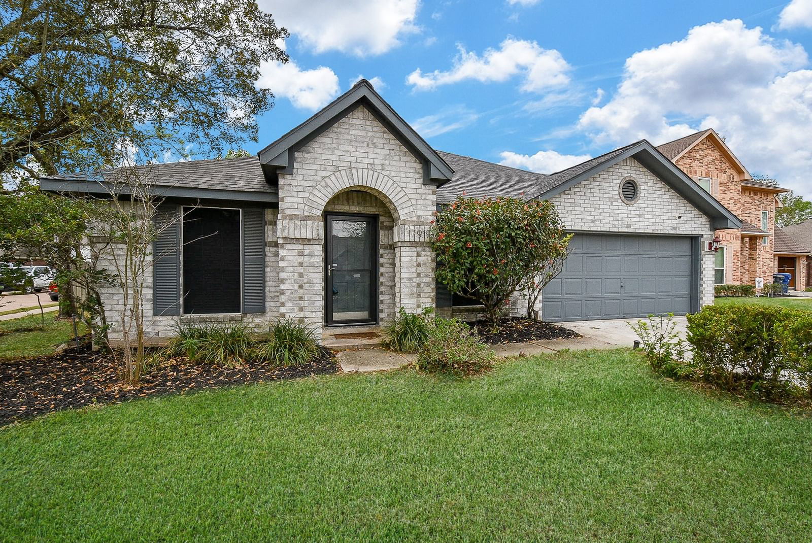 Real estate property located at 17919 Seven Pines, Harris, Oakwood Glen Sec 02, Spring, TX, US