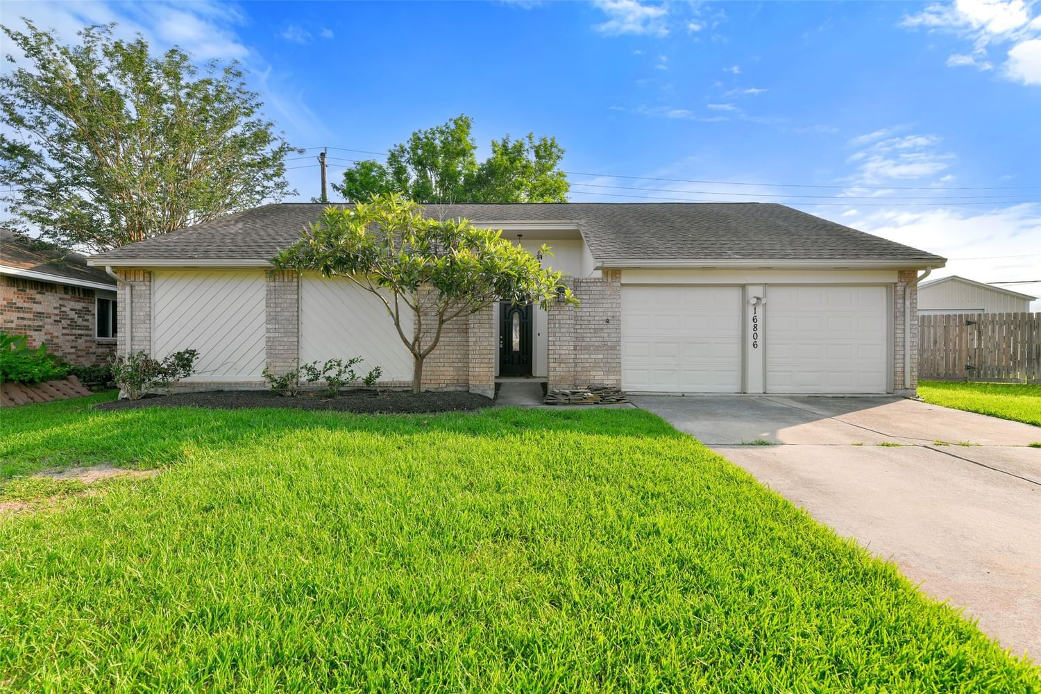 Real estate property located at 16806 Frigate, Harris, Heritage Park, Friendswood, TX, US