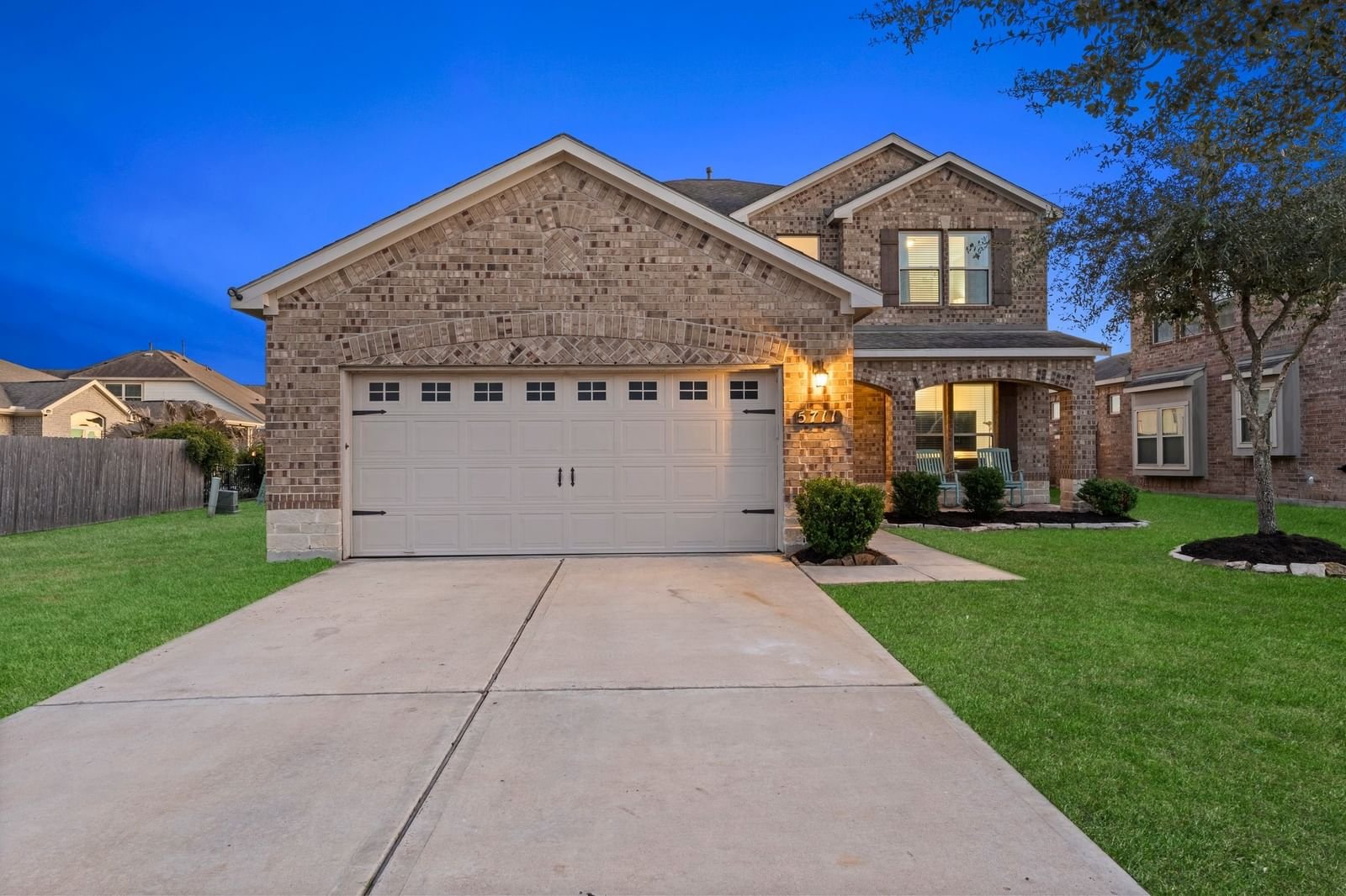 Real estate property located at 5711 Maxon, Fort Bend, Kingdom Heights Sec 3, Rosenberg, TX, US