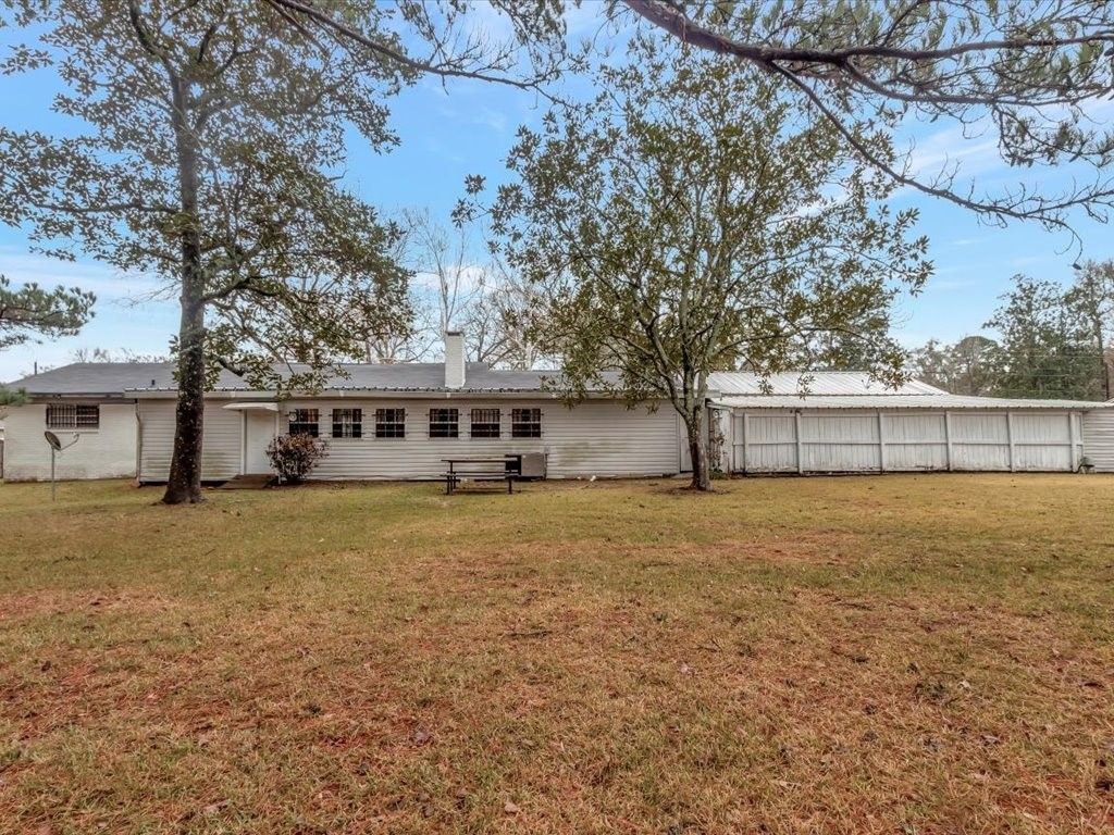 Real estate property located at 2102 Peachtree, Angelina, Lufkin, TX, US